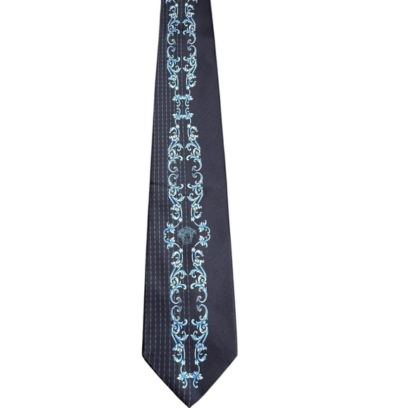 GIANNI VERSACE 90s Vintage Blue Monochromatic Medusa Silk Tie Made in Italy - Picture 2 of 11